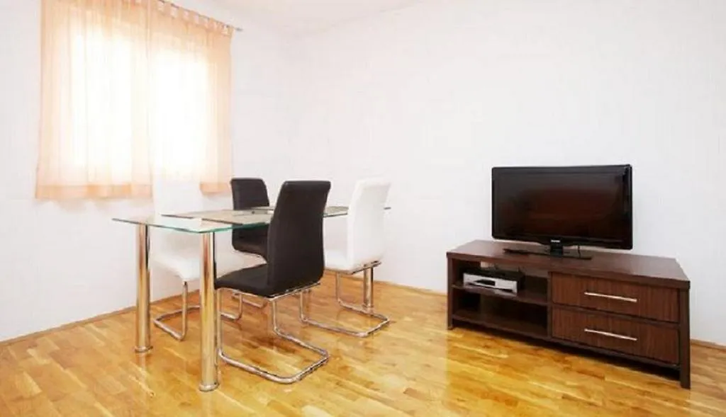 Appartement Apartments&Rooms Mišić Trogir