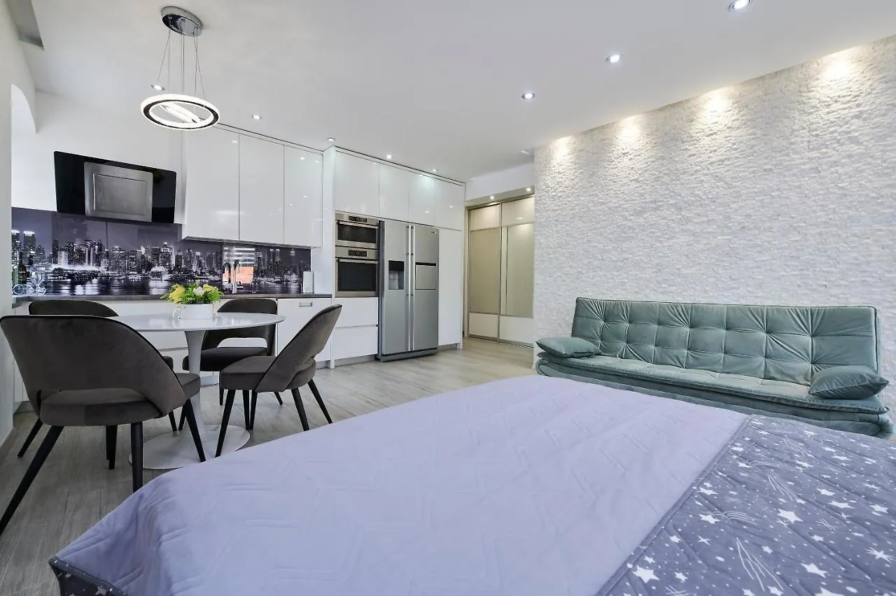 Apartments And Rooms Misic Traù 0*,